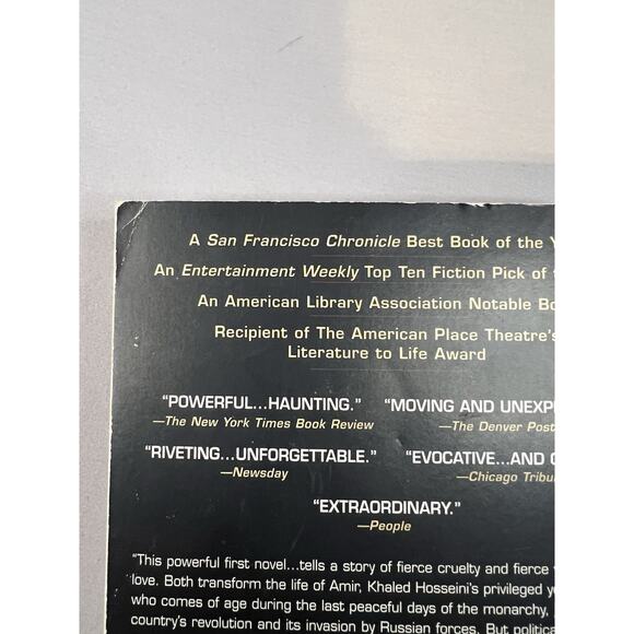 The Kite Runner by Khaled Hosseini Paperback - Picture 6 of 6